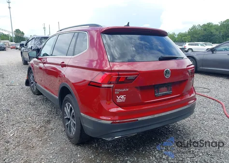 2018 Volkswagen Tiguan 2.0T Se/2.0T Sel z USA, uszkodzony, nr VIN 3VV2B7AX7JM197319